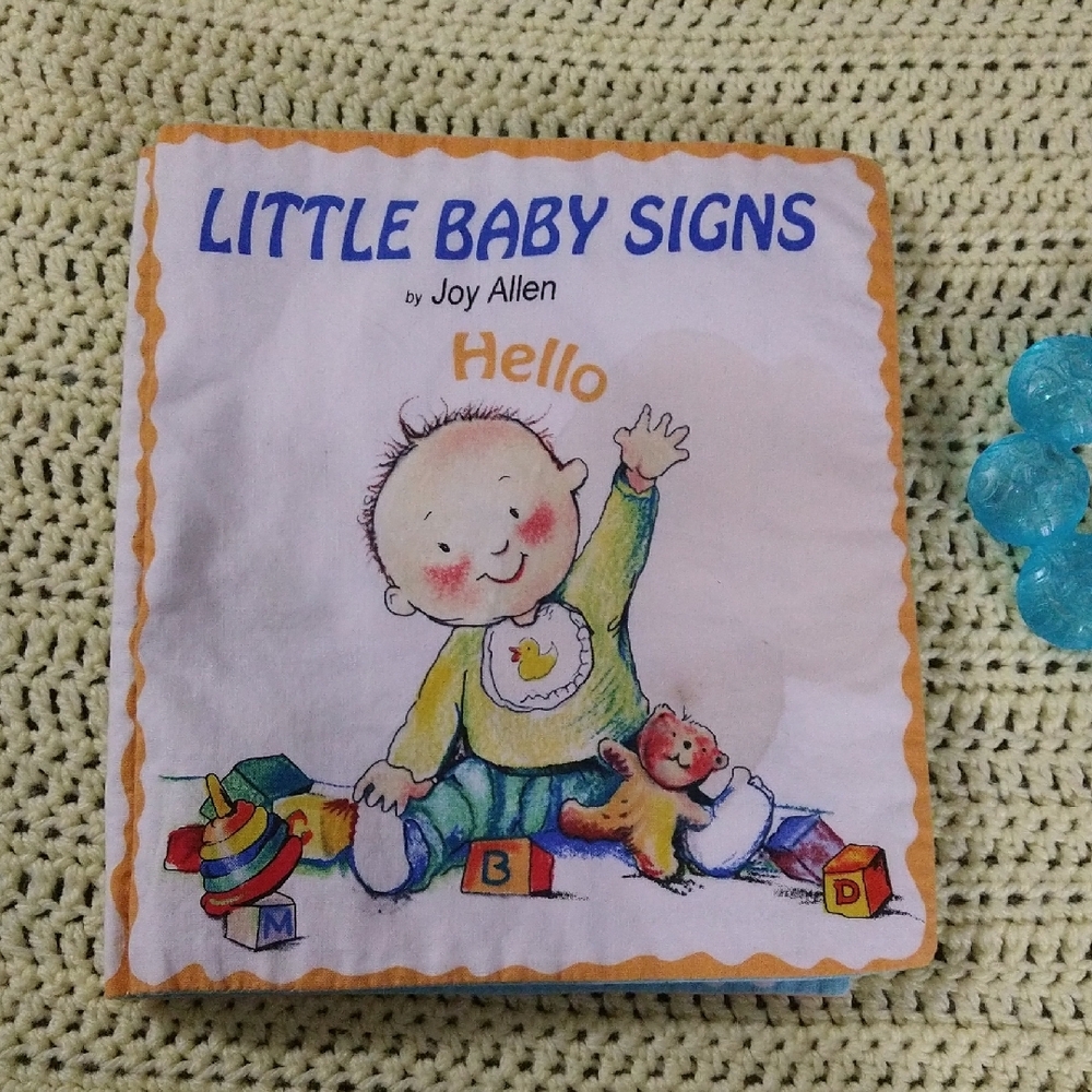 Little Baby Sign Language Cloth Book, Teether & Rattle - Picture 2 of 12